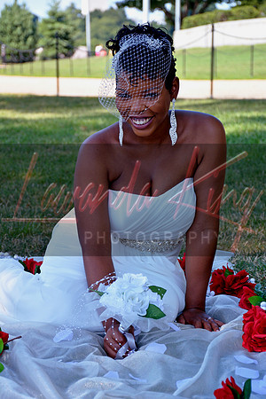 Small outdoor wedding session of bride in Washington, DC
