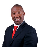 White background of professional male at Lawanda King Photography studio in Waldorf, MD