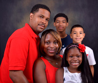 Southern Maryland Portrait Photographer | Settles' Family Studio Portrait Session