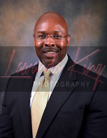 Abstract background of professional male at Lawanda King Photography studio in Waldorf, MD